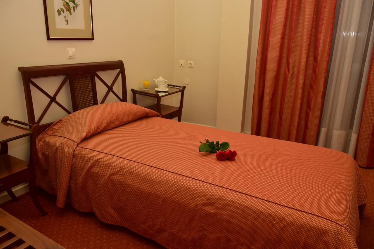 Hotel Galaxias Agrínio Kültér fotó